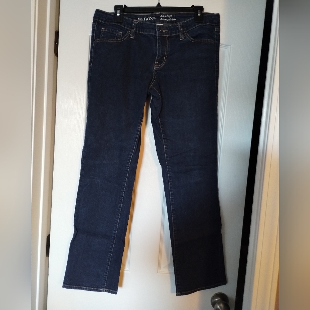 Merona Women's Dark Modern Straight Leg Jeans Size 12